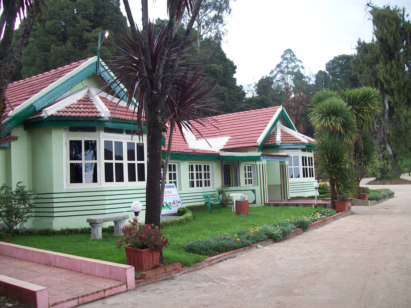 ooty1