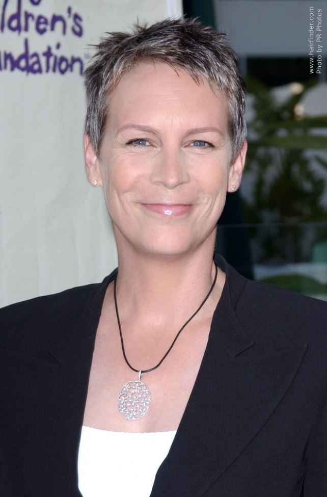 jamie-lee-curtis-wash-wear-hairstyle