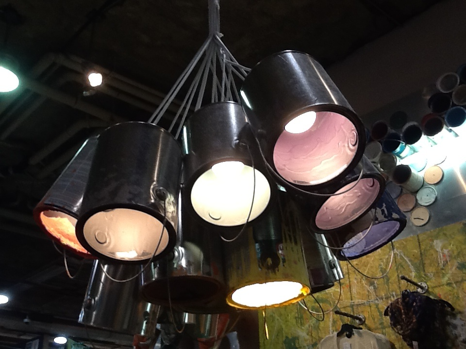 NEVER TRUST STORE LIGHTING