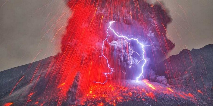 Volcanic-Lightning vanazuella