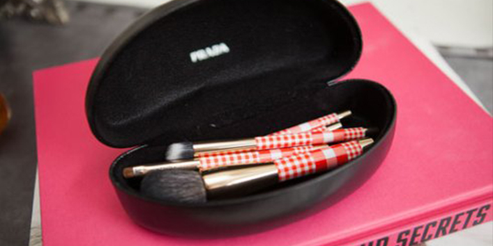 Sunglass-box