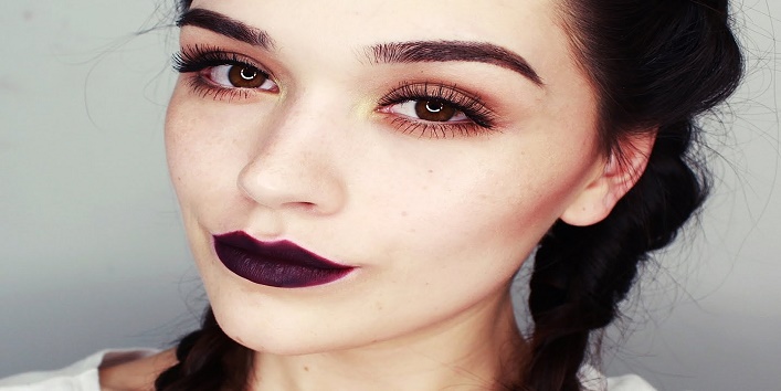 dark lips