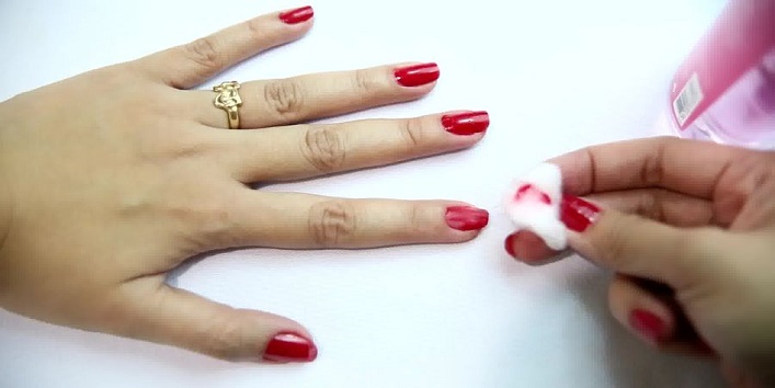 remove nail polish