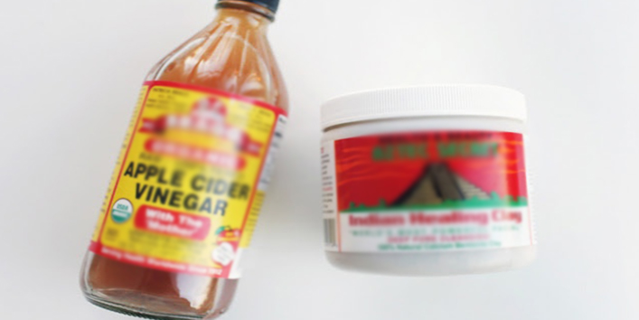 Bread-and-apple-cider-vinegar-mask (1)